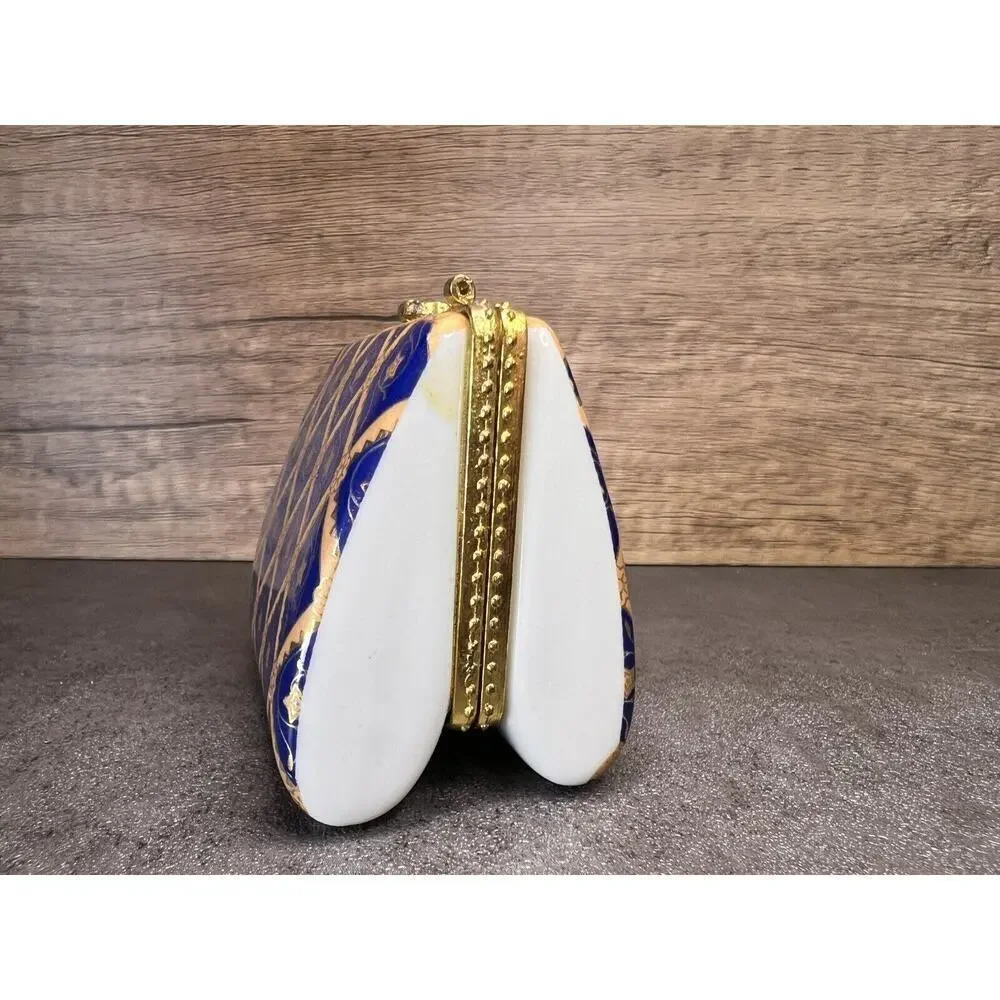 Vintage Decorative Porcelain Trinket Box Purse Design